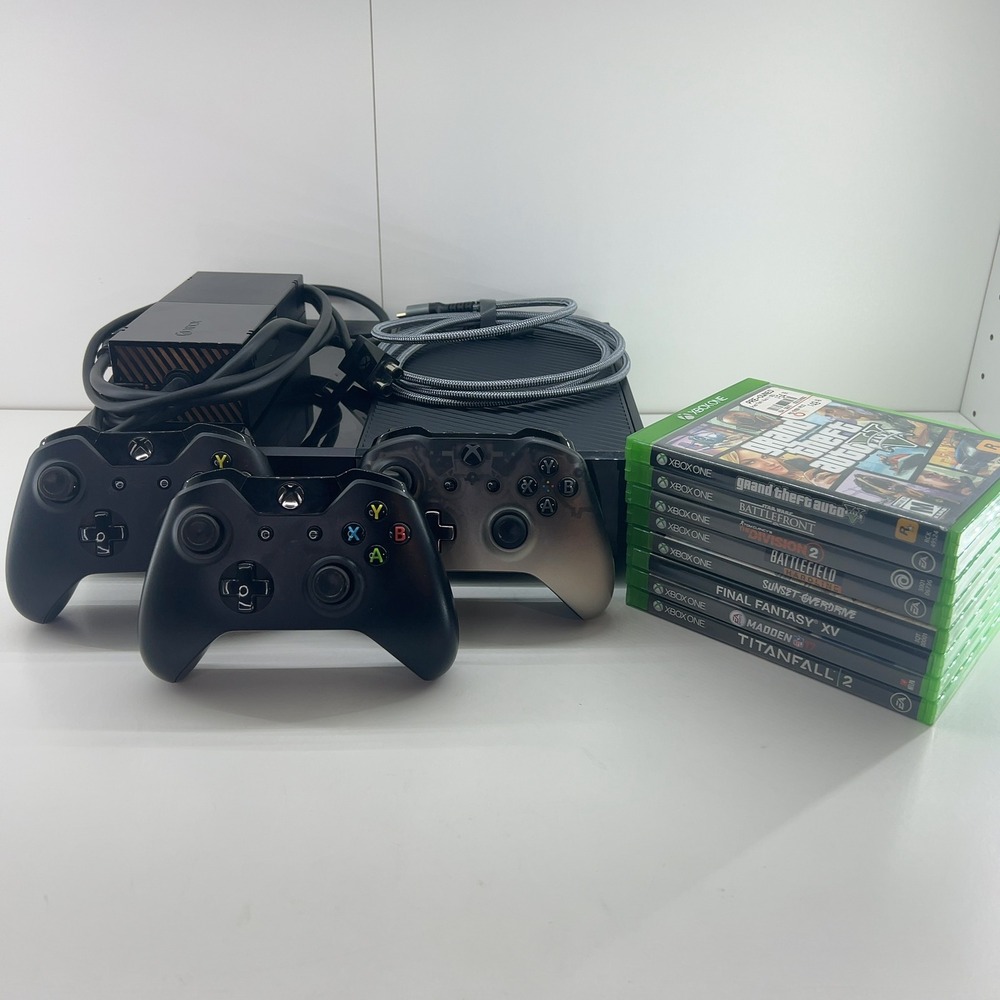 Microsoft Xbox One 500GB Console Model 1540 Bundle 3 Controllers 8 Games GTA V